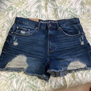 Vanilla star boyfriend shorts